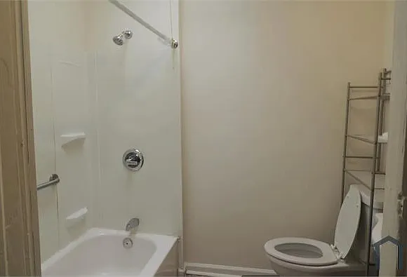 2878 W Garrison Ave — Photo 4