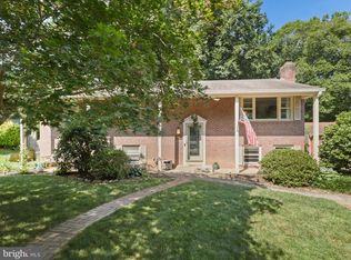 6206 Erman Ct, Burke, VA 22015