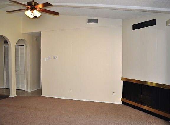 E 2LA VIEW 2_04242014