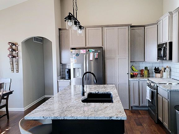 2nd image of 2526 New Spring Ct