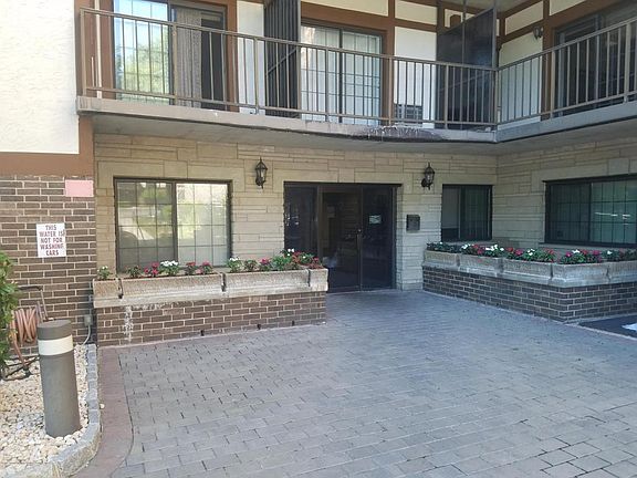 2nd image of 2 Elmwood Park Dr APT 529