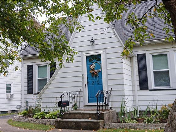 4th image of 210 Garford Rd