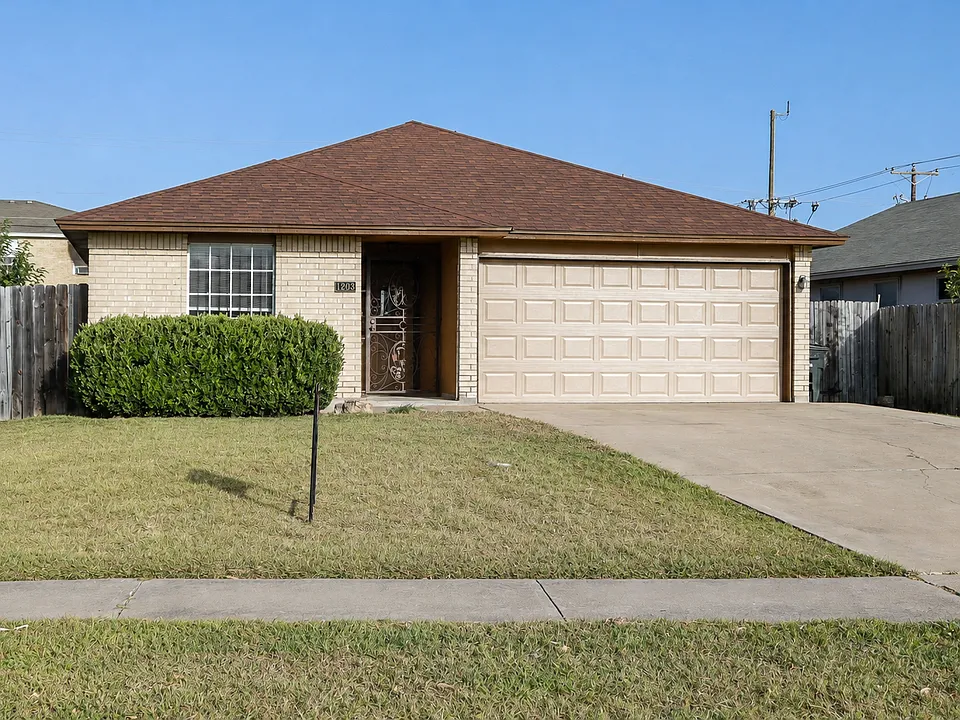1203 Fox Creek Dr