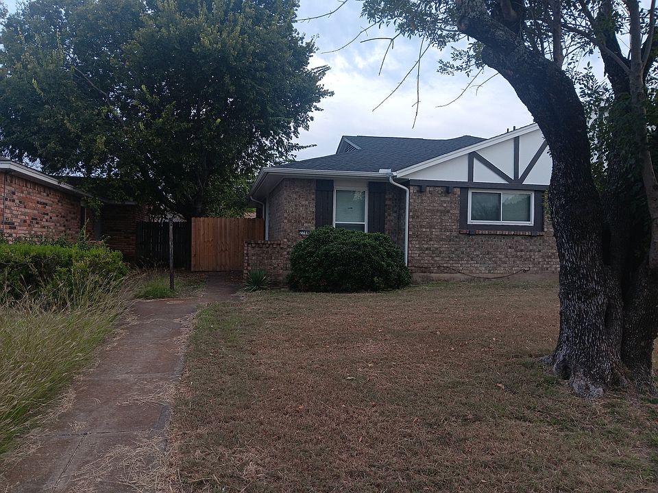 Front entrance exterior view