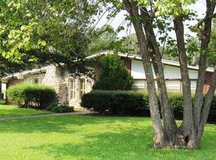 401 E Whelan St, Jefferson, TX 75657