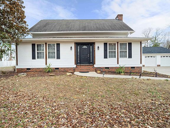 2nd image of 245 Kelli Ct