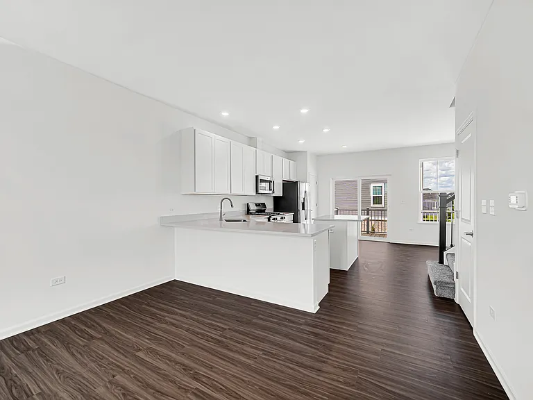 14951 S McCarthy Cir #1 — Photo 6