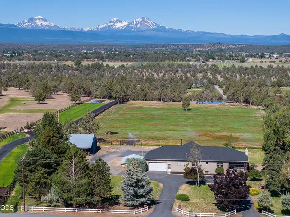 65995 93rd St, Bend, OR 97703