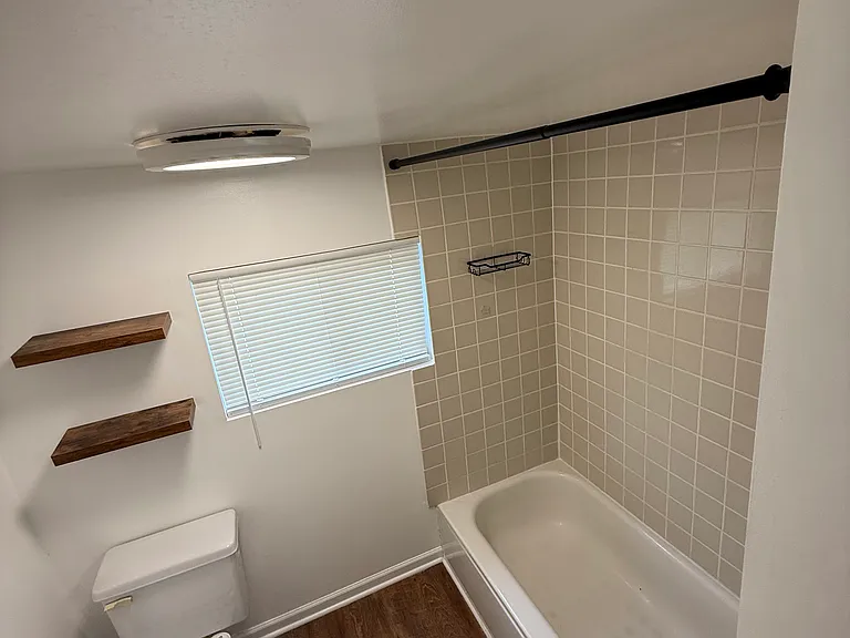 19185 E Forteen Mile Rd #2 — Photo 10