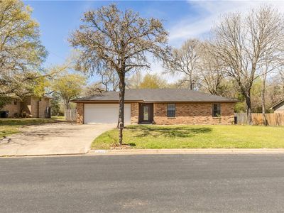 2611 Wilderness Dr N, College Station, TX, 77845