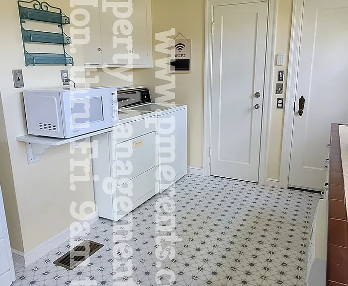126 E Cleveland St — Photo 10