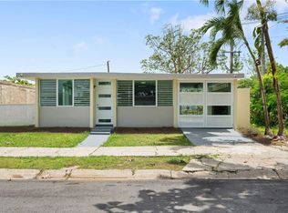 Urb Villa Carolina Calle 102 Blq #100-31, Carolina, PR 00985