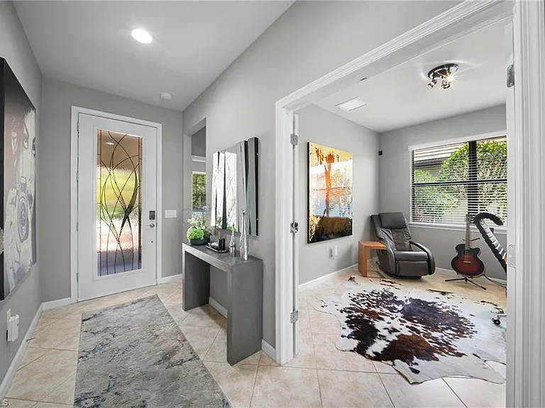 7052 Live Oak Dr — Photo 6