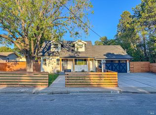 2550 Heatherstone Dr, San Rafael, CA 94903