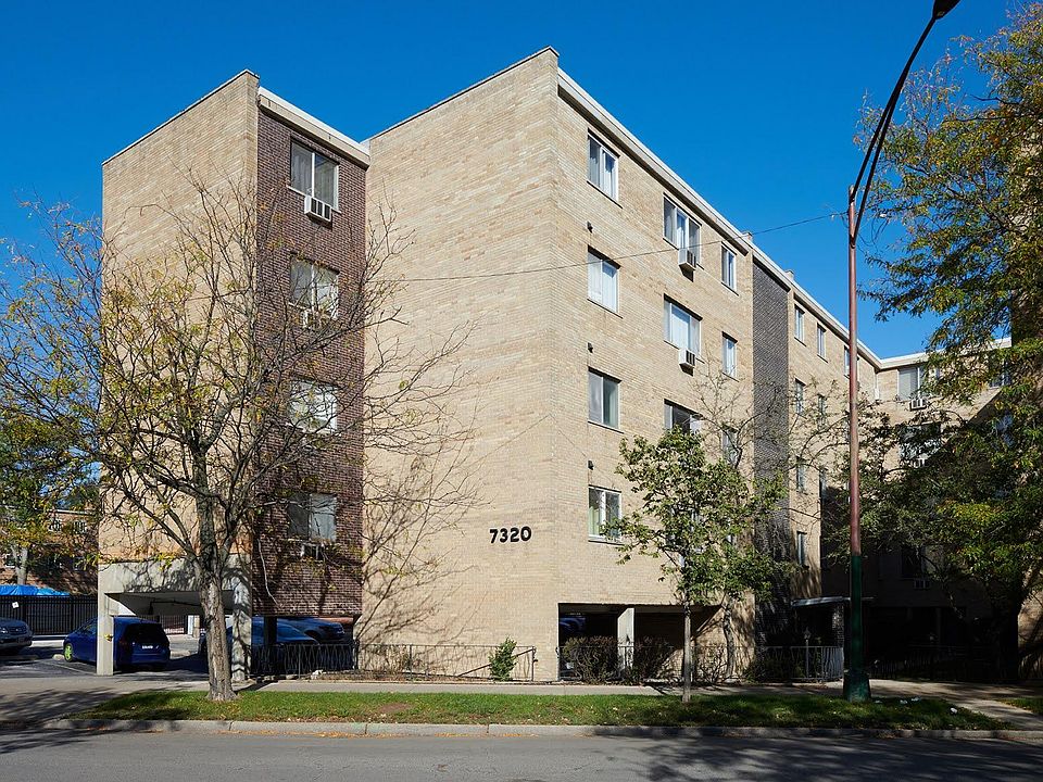 1st image of 7320 N Rogers Ave APT 208