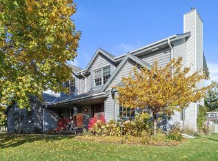 28423 Joanie Ln, Waterford, WI 53185