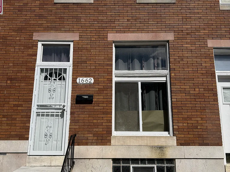 1662 Darley Ave — Photo 1