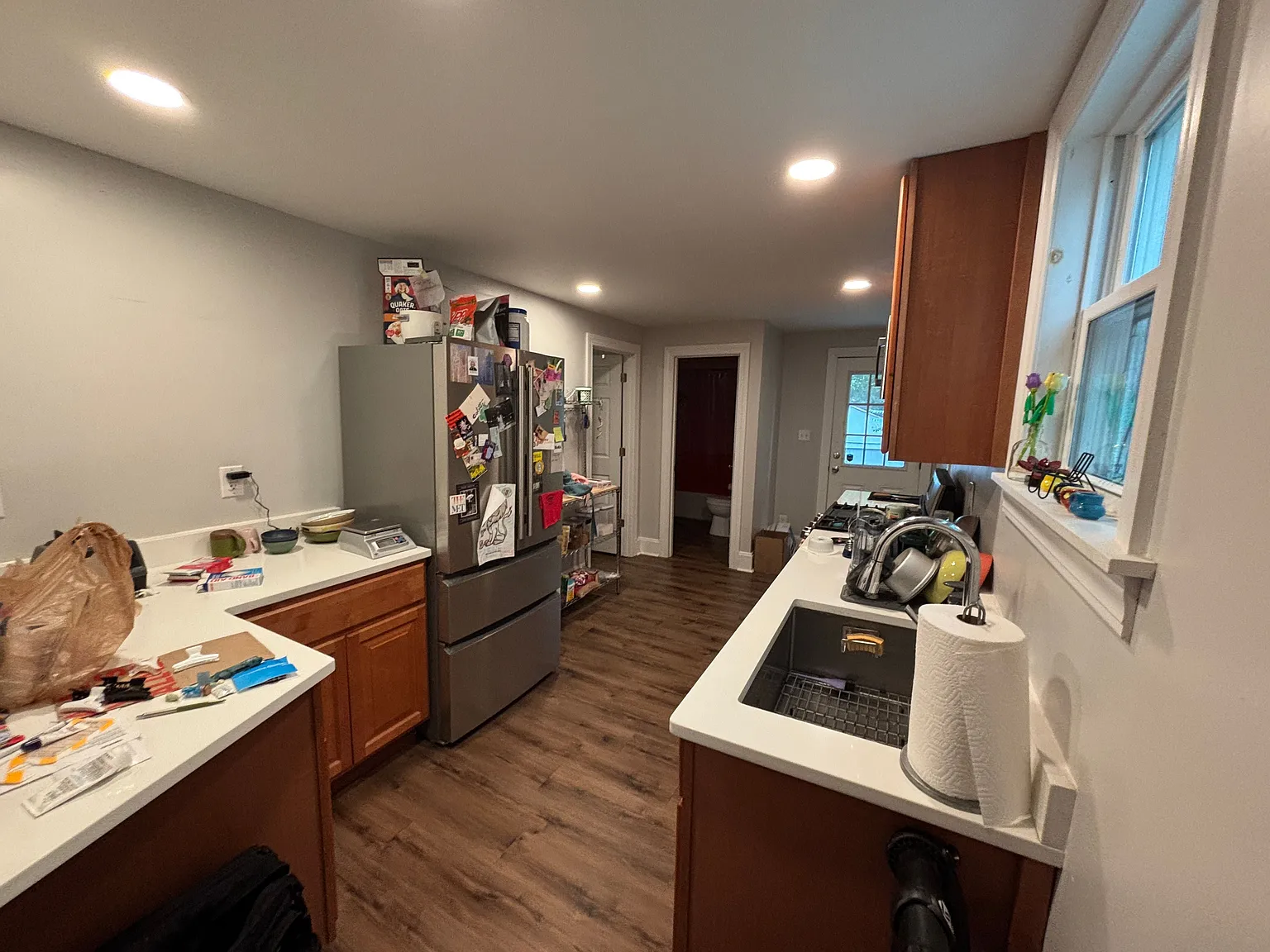 2 bed, 1.0 bath, $1,400 — Photo 1