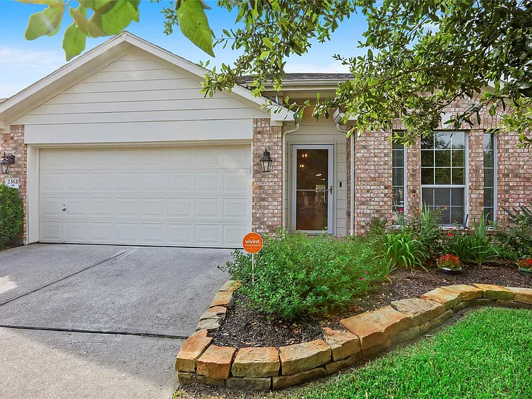 2362 Keegan Hollow Ln — Photo 1