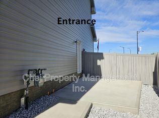 19214 22a Ave NW, Edmonton, AB T6M 1P9