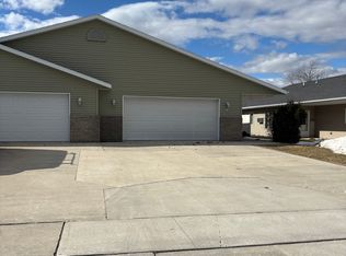 2140 S 21st St, Manitowoc, WI 54220