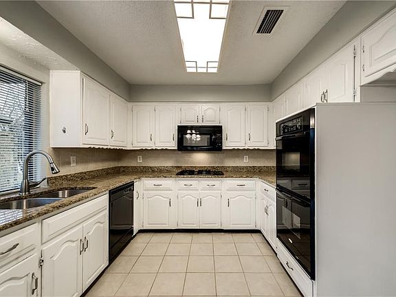 3rd image of 526 San Pedro Dr