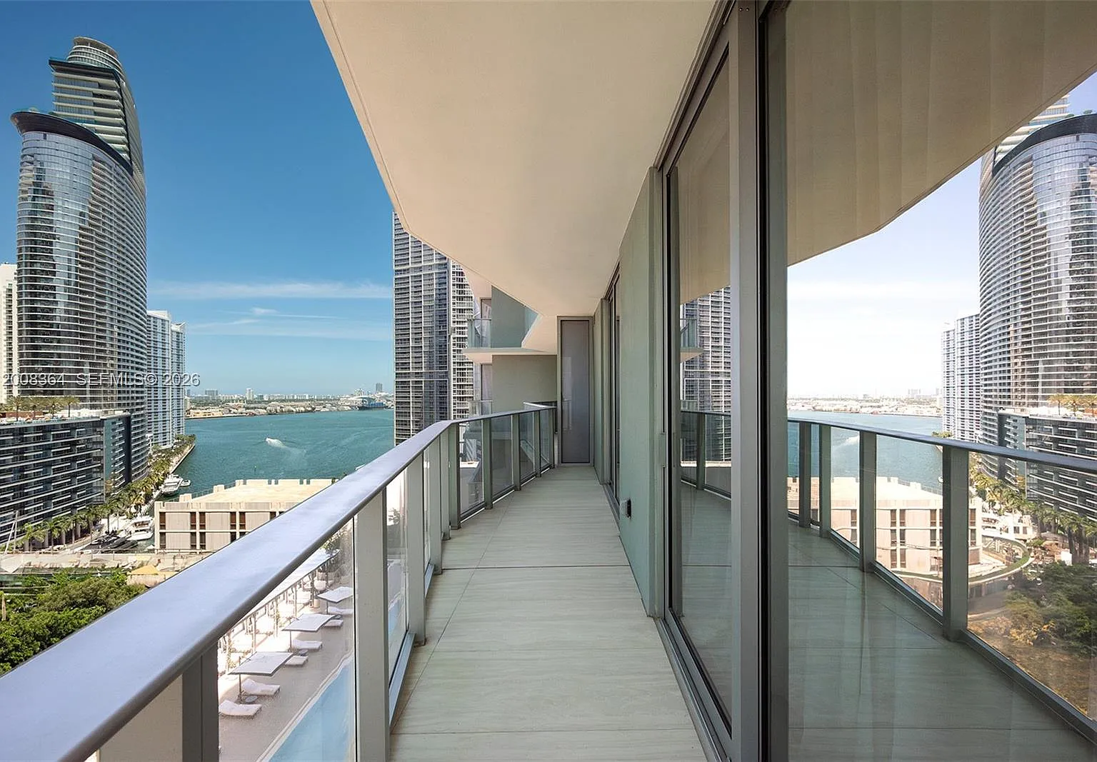 Viceroy Residences — Photo 1