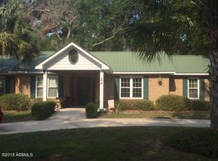 22 Stuart Town Ct, Beaufort, SC 29902