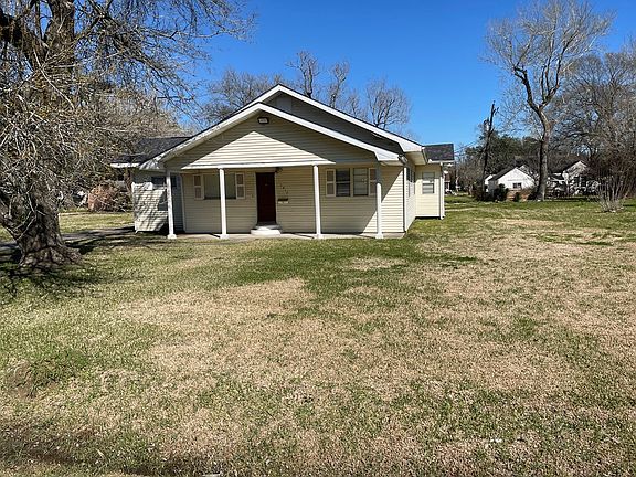 3rd image of 2810 Lombardy Dr