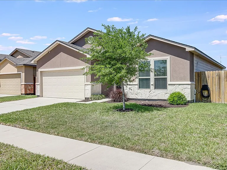 7610 Quartz Dr — Photo 42