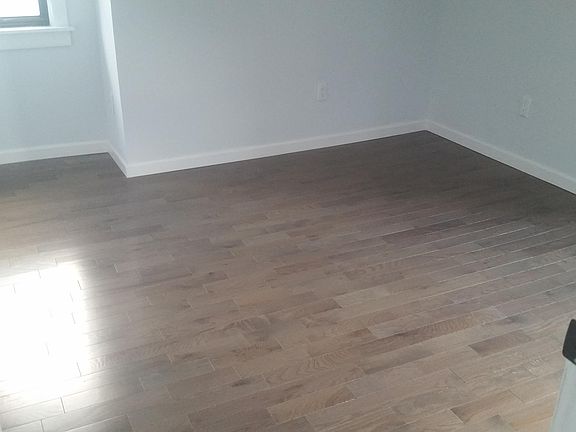 3rd image of 172 Beach 119th St APT 5