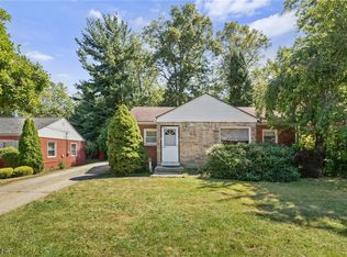 6606 Ridgeview Rd, Mayfield Heights, OH 44124