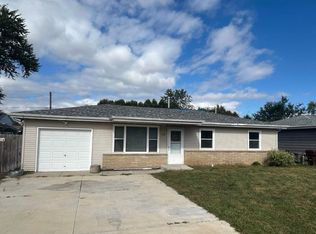 114 Marquette Rd, Machesney Park, IL 61115