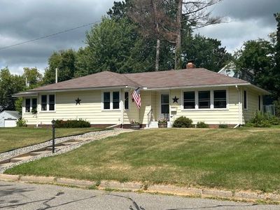 105 SW 3rd St, Grand Rapids, MN, 55744