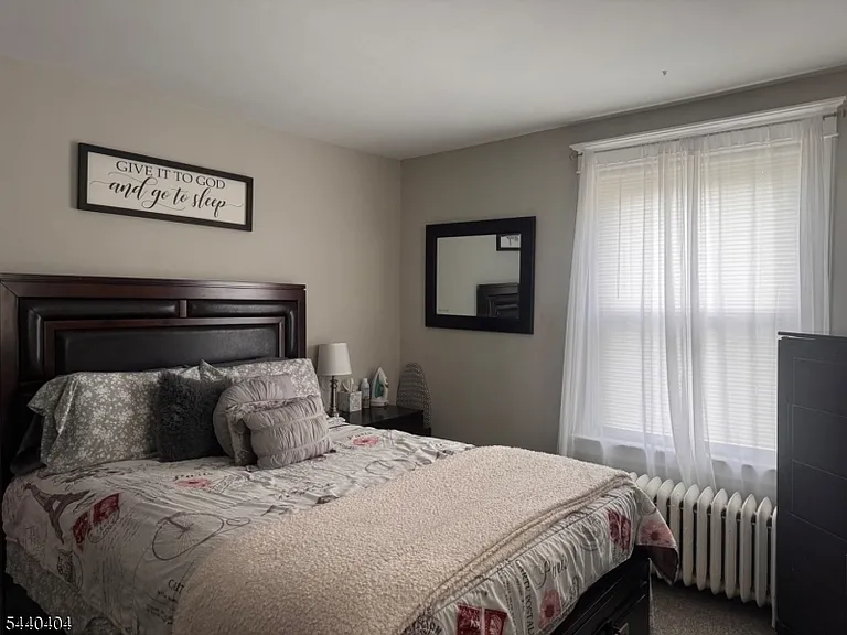 27 Somerset St #2 — Photo 6