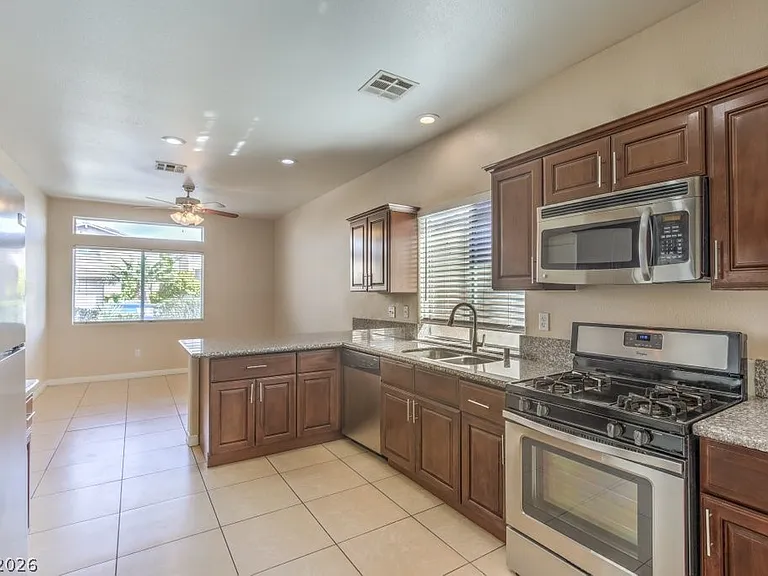 9629 Sound View Ave — Photo 13