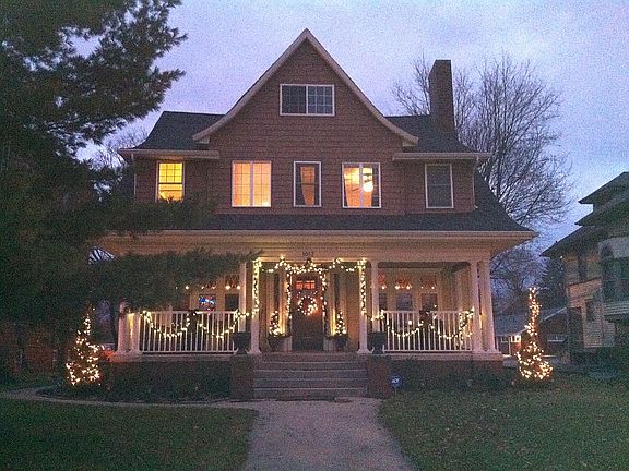 2nd image of 1013 E Jefferson Blvd