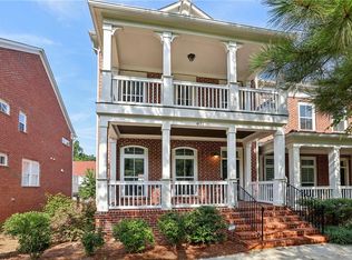 671 Brennan Dr, Decatur, GA 30033