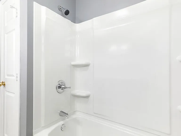 6662 Avenue A — Photo 2