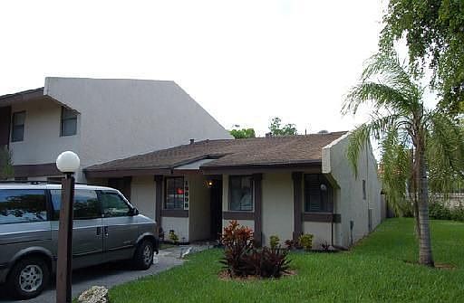 1st image of 19998 NE 5th Ct #5C