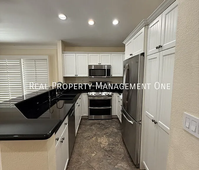 3956 Promenade Way — Photo 9