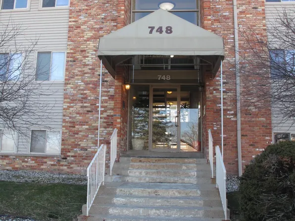 748 W Kilgore Rd APT 107, Kalamazoo, MI 49008