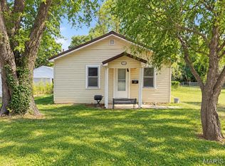 310 Krei Blvd, Farmington, MO 63640