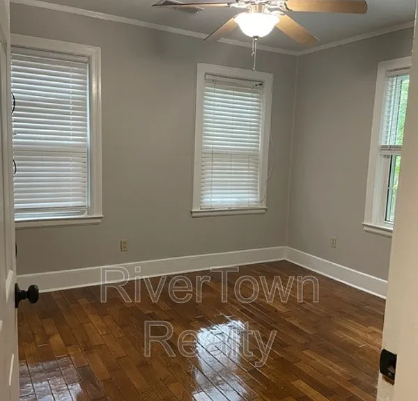 3334 Southern Ave — Photo 3