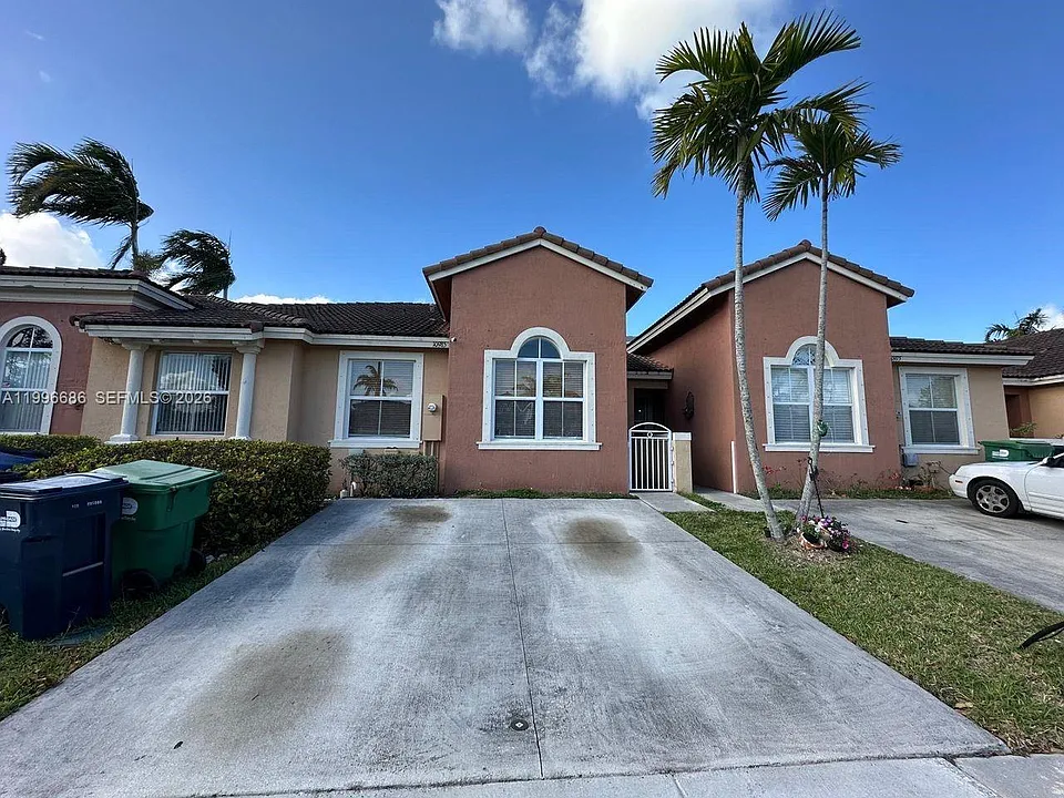 10985 SW 239th Ter #0