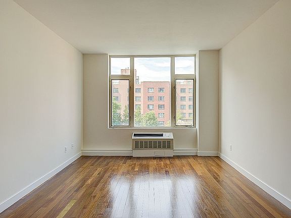 4th image of 161 E 110th St APT 4I