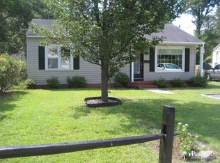 55 Victory Dr, Cheraw, SC 29520