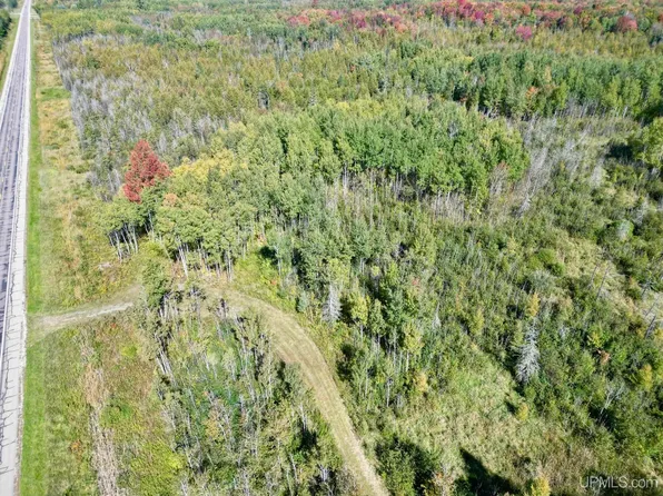 M35 High Way, Rock, MI 49880