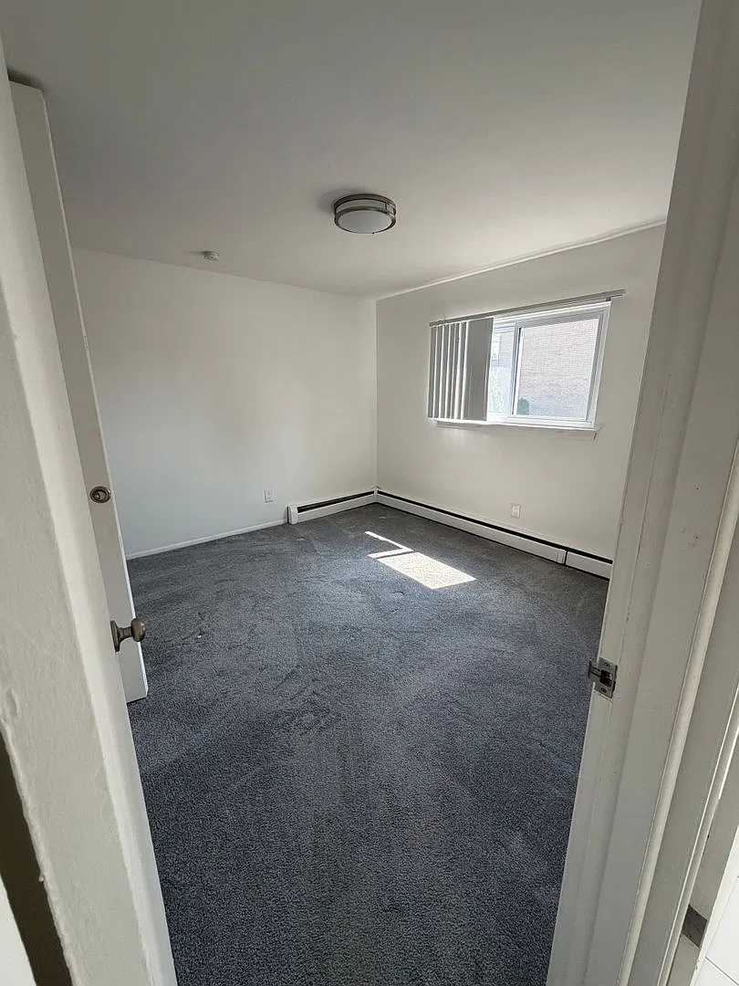 Nautical Mile One Bedroom First Floor Apartment — Photo 1