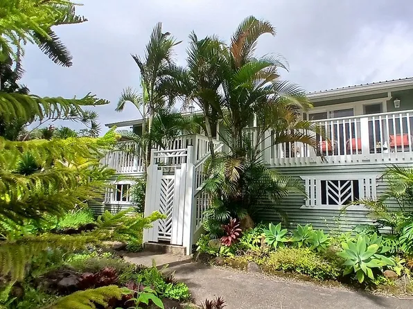 57 S Honokala Rd #A, Haiku, HI 96708